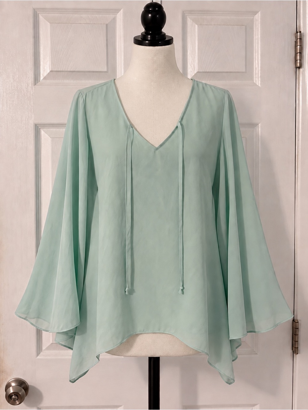 Mint Green Split Sleeve Blouse Lace Back High Low Hem Large